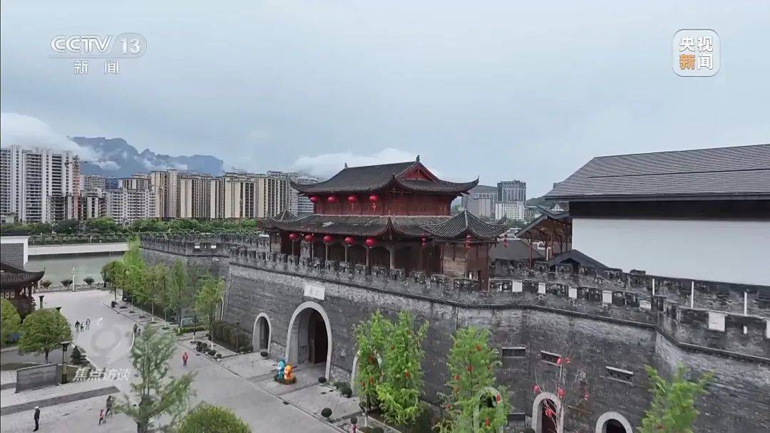 “决策失误”亏损超10亿元<strong></p>
<p>原油闪点</strong>！ 谁来担责？如何整改？