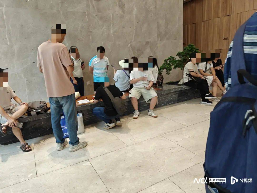 深圳知名企业停工<strong></p>
<p>中原油田总医院</strong>！超200人签名请律师！员工：实际在变相裁员