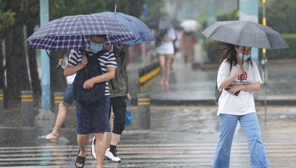 济南将迎大范围降雨<strong></p>
<p>进口原油关税</strong>！雷雨时阵风8～10级！最新预报来了→