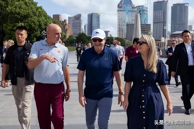 澳大利亚总理抵沪再次漫步外滩<strong></p>
<p>进口原油关税</strong>，旁边还有上海球迷“老熟人”，你偶遇了吗？