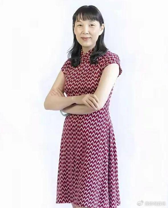 杜建英大学旧照曝光<strong></p>
<p>期货原油交易时间</strong>，难怪能上位！两儿子名字暗藏深意，手握股权