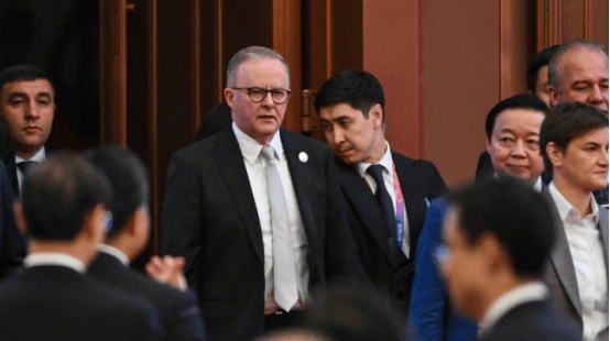 中澳签了<strong></p>
<p>全球原油产量</strong>，澳总理离京前，对华做重大承诺，澳方已看透美国“真面目”