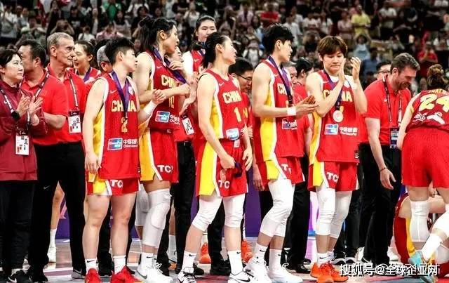 中国女篮亚洲杯奖金：张子宇、王思雨等2万-5万<strong></p>
<p>今天原油价格</strong>，宫鲁鸣20万