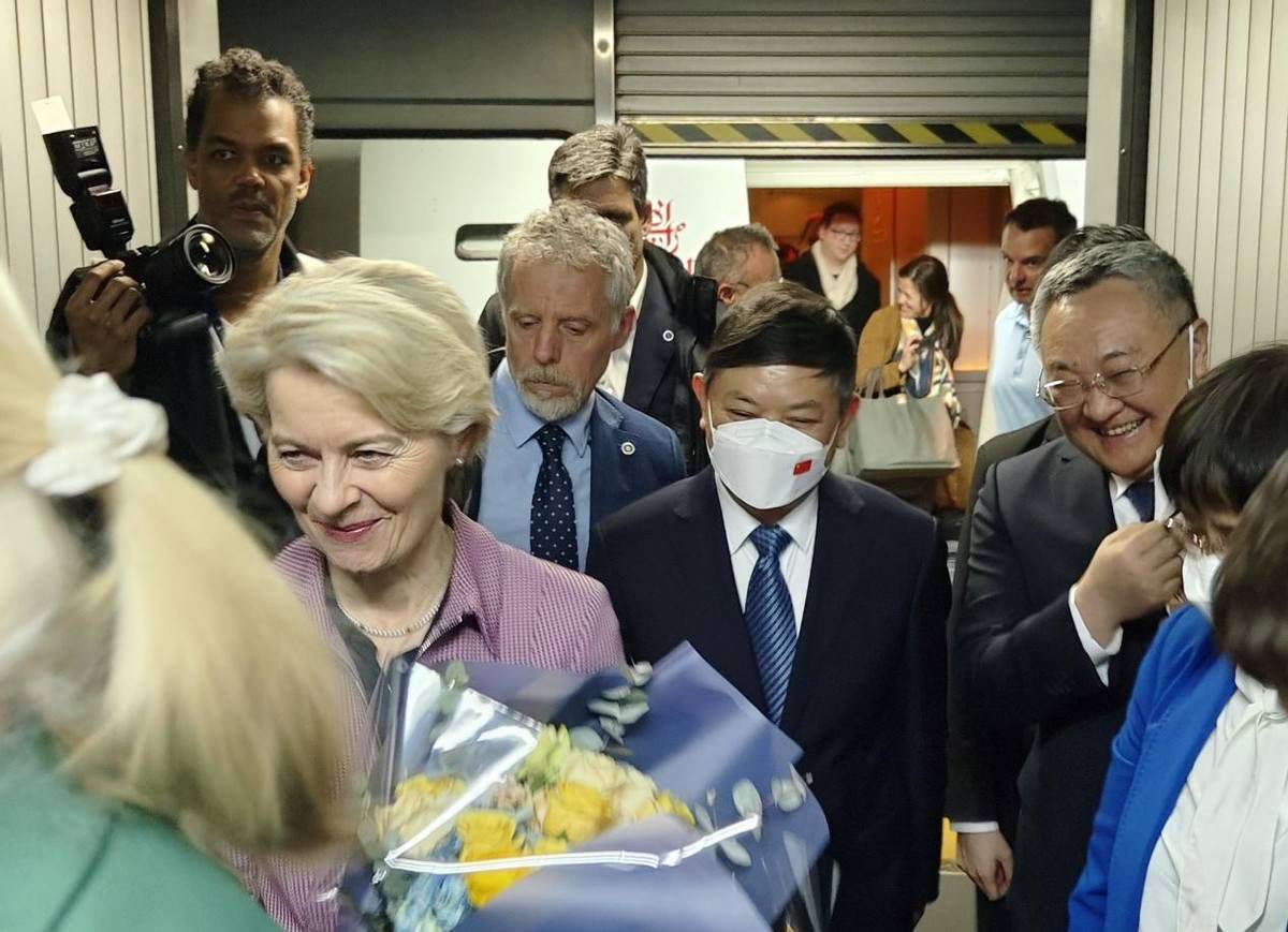 冯德莱恩本周将访华<strong></p>
<p>今天原油价格</strong>，中方为何不发送邀请函，欧盟方面心知肚明