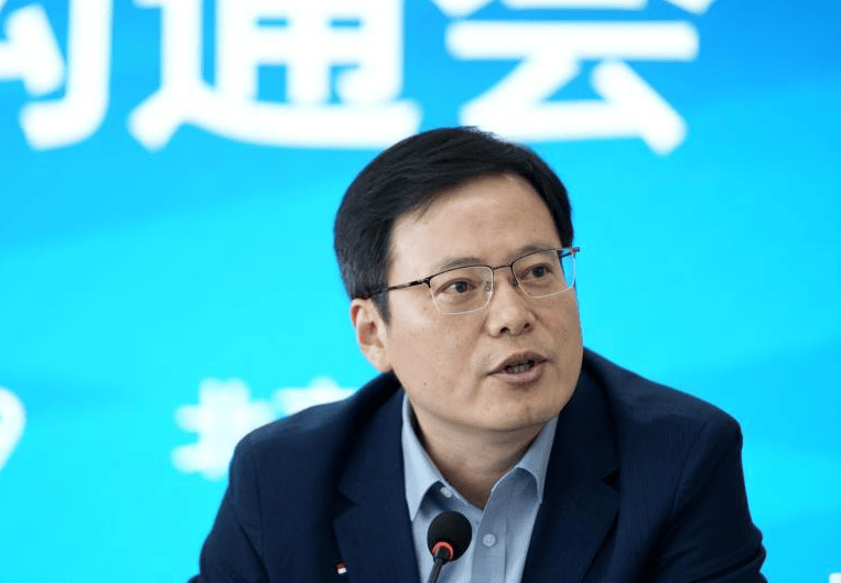 中国足协纪委会原主任王小平、中超公司原董事长刘军<strong></p>
<p>中原油田官网</strong>，同日获刑