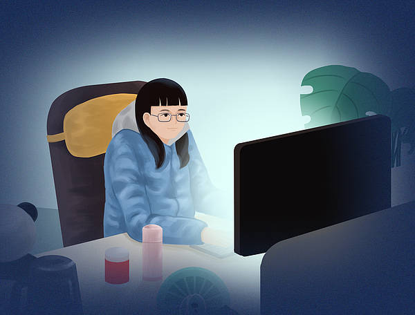 32岁女子银行辞职去大专<strong></p>
<p>西原油</strong>，学历低又遭解聘