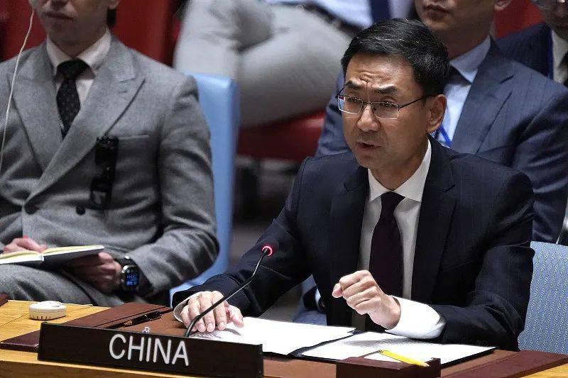 特朗普威胁下<strong></p>
<p>太原油墨厂</strong>，俄专家提醒中国：国际博弈剑指北京，背后图谋究竟有多深？