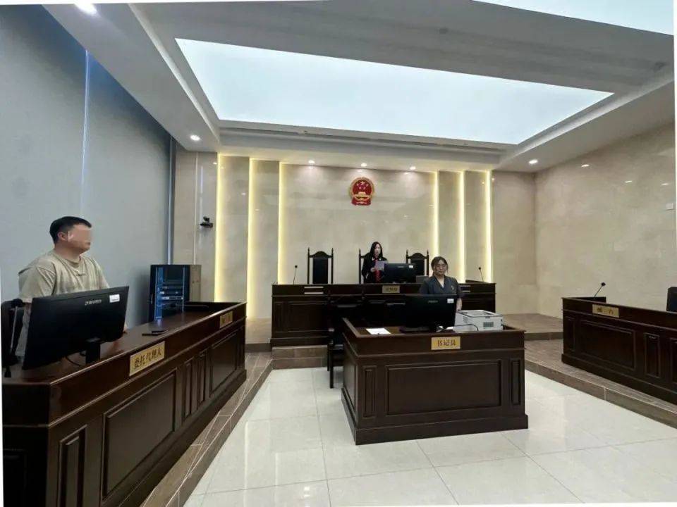二手车平台上买了辆新能源车<strong></p>
<p>太原油墨厂</strong>，竟然不带电池？北京法院判了！