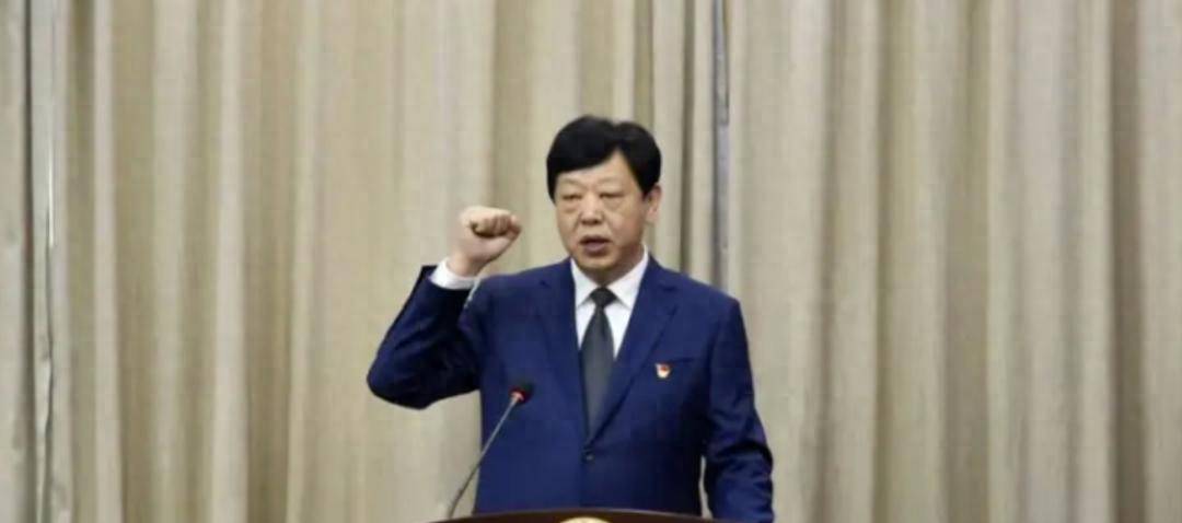 涉嫌严重违纪违法<strong></p>
<p>美原油指</strong>，生辉被查