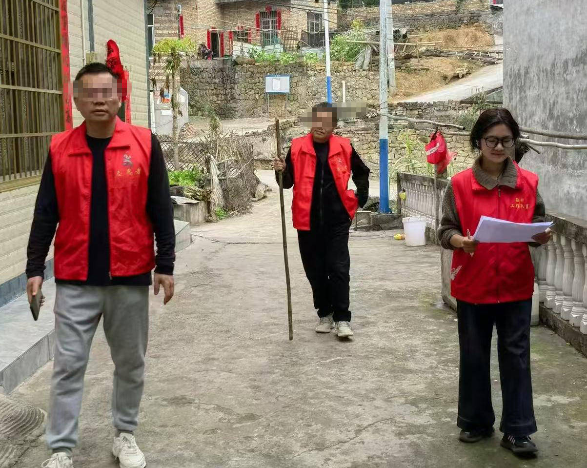 贵州22岁女村支书遇车祸不幸身亡 乡政府工作人员：她上任仅数月<strong></p>
<p>今日原油国际价格</strong>，开展工作后回村路上遇事故