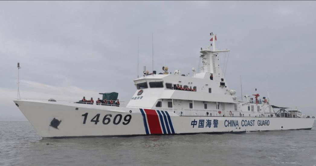 解放军拖船赶到仁爱礁<strong></p>
<p>今日原油国际价格</strong>，离破船还剩最后5海里，清场进入倒计时？