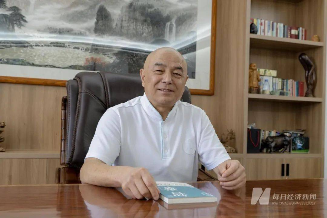 “停止发放一切停工待遇<strong></p>
<p>黄金国际价格</strong>，无力缴纳社保和公积金”，知名公司董事长：已出售所有资产！曾在朋友圈发文卖公司股权