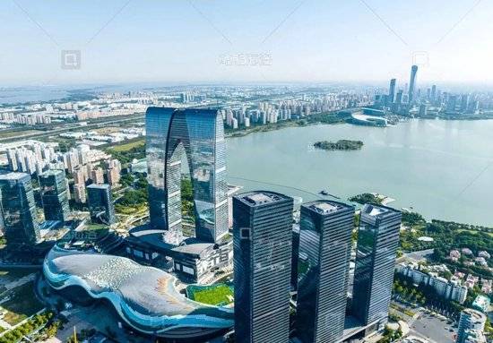 苏州工业园的“破窗效应”<strong></p>
<p>黄金</strong>，管委会主任吴宏落马