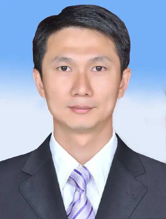 4位副市长履新<strong></p>
<p>黄金</strong>，卸任两年后他再任此职