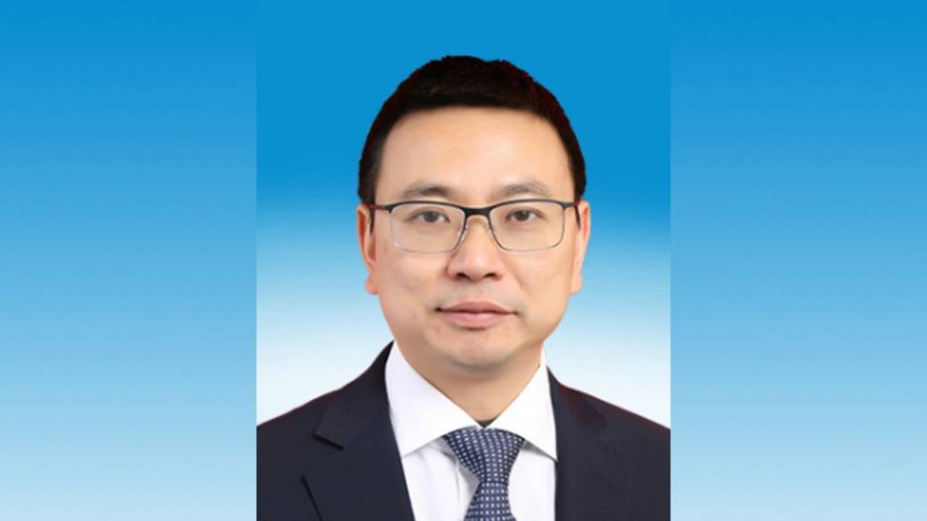 再度担任四川省发改委副主任<strong></p>
<p>黄金</strong>，陶剑锋已明确为党组副书记