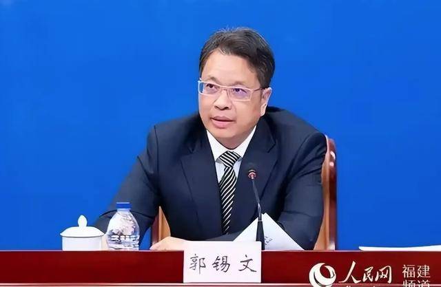多地省委有关领导获新职！中候补兼任省委政法委书记<strong></p>
<p>白银</strong>，省委常委任市委书记