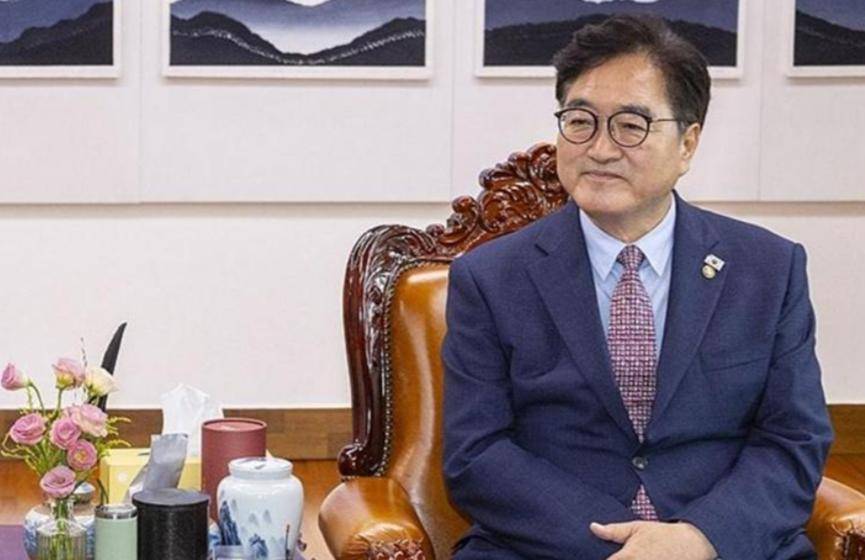 明知中方邀请金正恩<strong></p>
<p>白银</strong>，李在明却刻意回避不见，想在韩国主场施展拳脚