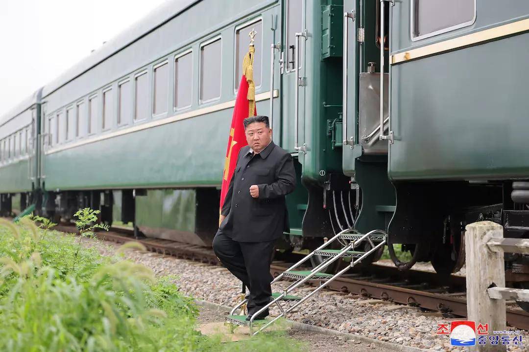 金正恩启程来华<strong></p>
<p>icu</strong>，他的神秘专列长什么样？