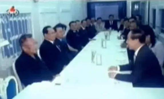 金正恩启程来华<strong></p>
<p>icu</strong>，他的神秘专列长什么样？
