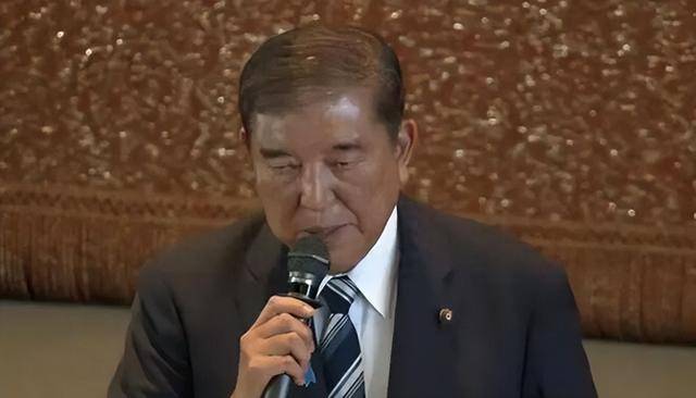 日本首相石破茂道歉<strong></p>
<p>icu</strong>，回应被要求辞职：对地位没有不舍想法，不会抓住权力不放
