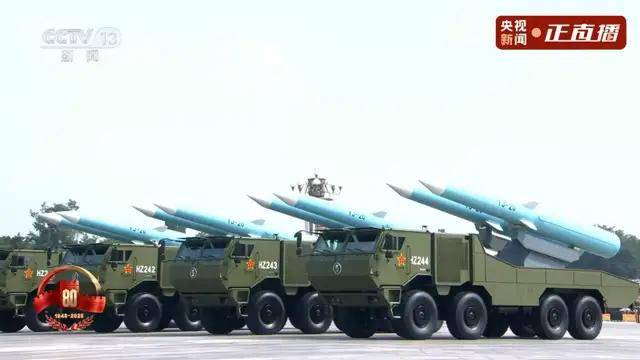 不装了<strong></p>
<p>聚查</strong>！一口气看完九三大阅兵武器装备！谁说我们一个也不认识？