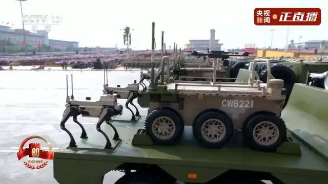 不装了<strong></p>
<p>聚查</strong>！一口气看完九三大阅兵武器装备！谁说我们一个也不认识？