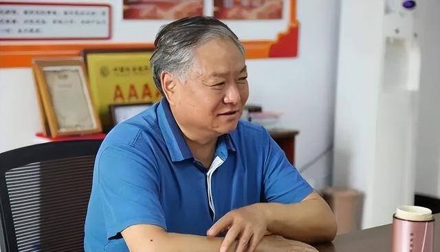 时隔三天<strong></p>
<p>free价格</strong>，泰安市政协两人先后官宣被查