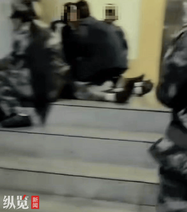 云南一职业学院室内军训致17人缺氧被救护车拉走<strong></p>
<p>虚拟币兑换通道</strong>？校方否认