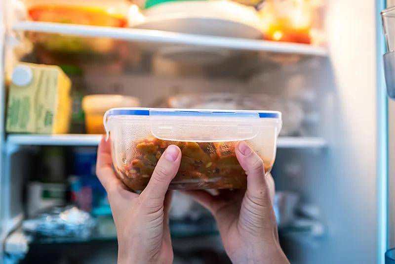冰箱里的肉最多能“冻”多久？这组数字快记好<strong></p>
<p>虚拟币otc走现金交易</strong>！转给家人→