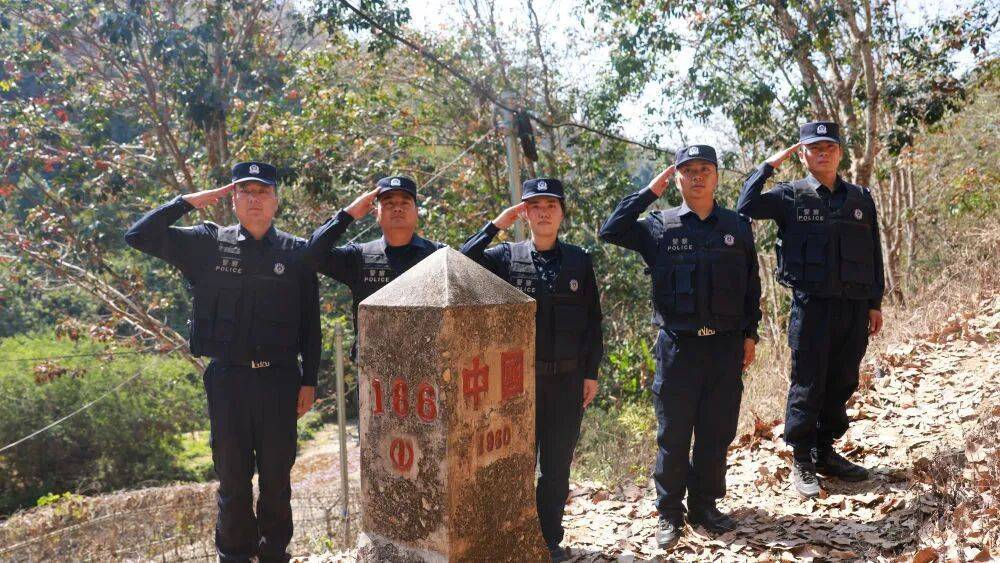 “看到妈妈46个未接来电<strong></p>
<p>虚拟贸币</strong>，心像被重锤击中”