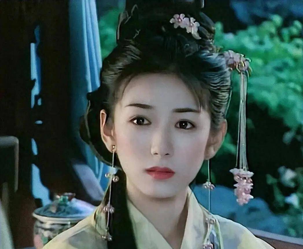 罗霖被家暴17年<strong></p>
<p>虚拟贸币</strong>，蓝洁瑛遭性侵暴力还被围观！女明星的暴力事件还有很多