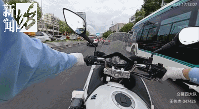 事发上海晚高峰！汹涌车流中<strong></p>
<p>高材生虚拟币案例</strong>，一男子绝望跳车，直奔民警而去……