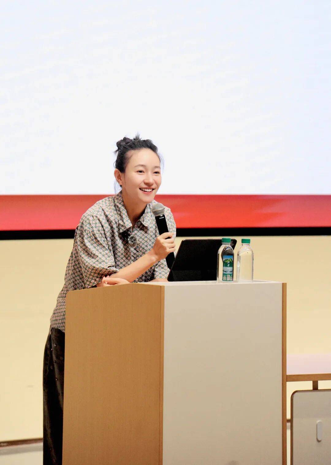 和影视大咖面对面<strong></p>
<p>u虚拟币</strong>！网友：又是“别人家”的学校