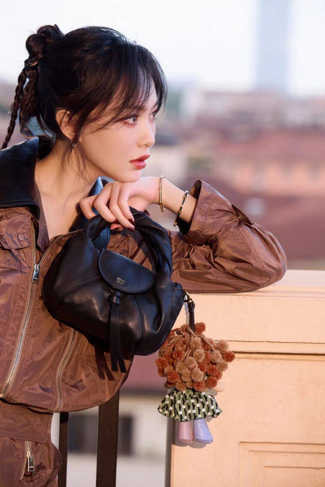 时装周上的女明星<strong></p>
<p>私人挖虚拟币</strong>，秋冬氛围感一键封顶！