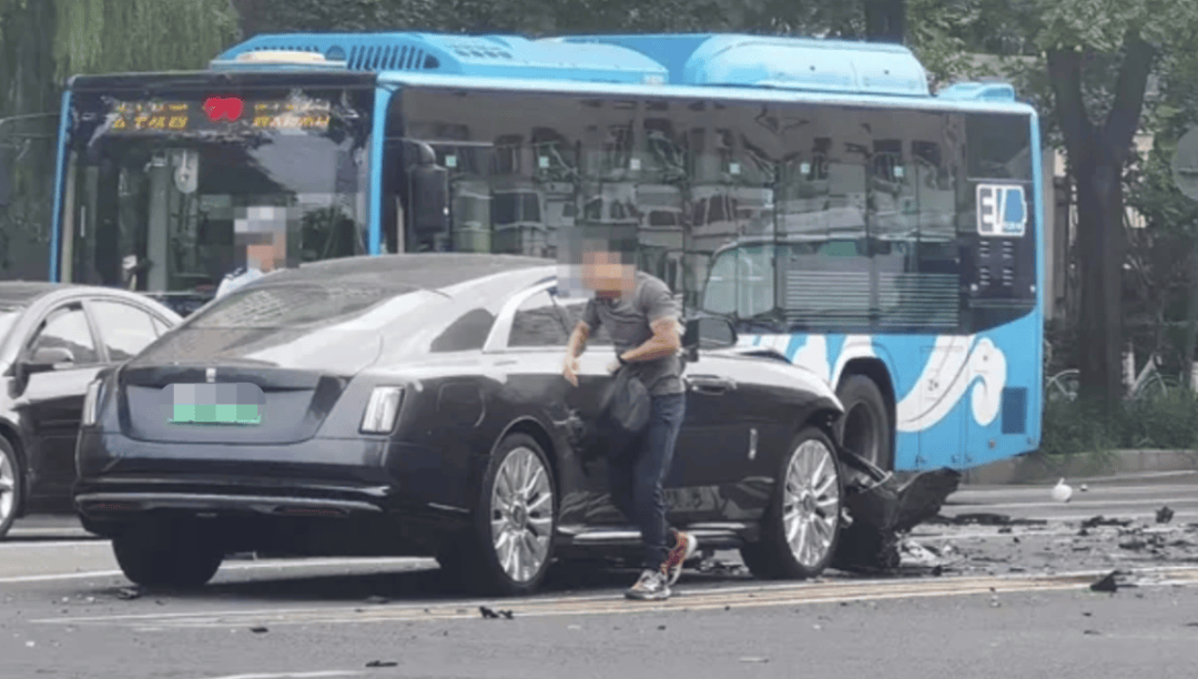 “劳斯莱斯逆行车祸”事件白车家属发声：“丈夫多处骨折！往后日子不知道怎么过”<strong></p>
<p>以后如何交易虚拟币</strong>，陈震深夜再道歉，并回应“我方律师会全力配合”