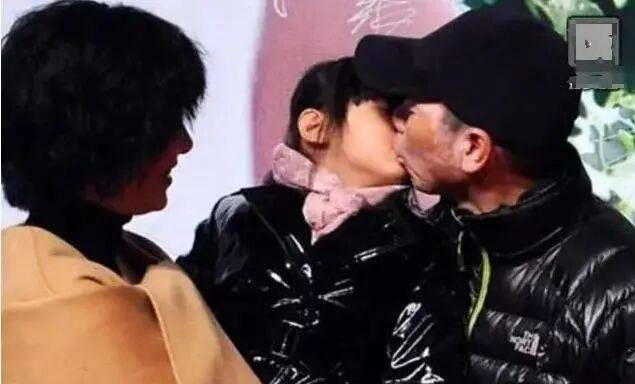 考古|冯小刚带女儿去陈思诚工作室！开个人账号还读影视专业<strong></p>
<p>虚拟币挖矿</strong>，她也要“女承父业”吗？