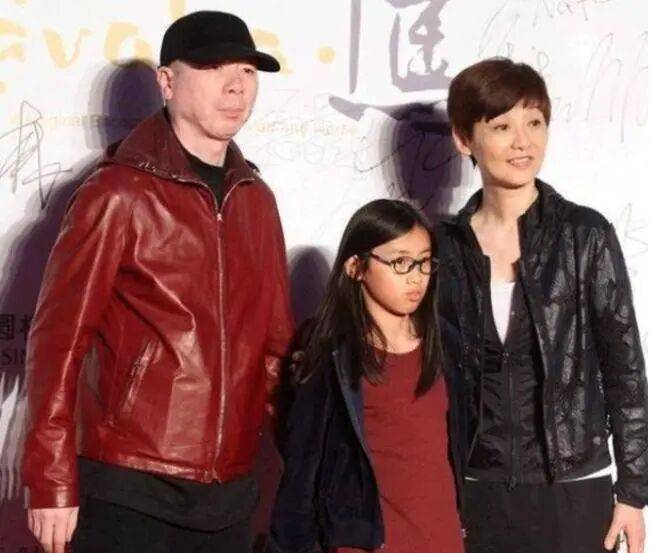 考古|冯小刚带女儿去陈思诚工作室！开个人账号还读影视专业<strong></p>
<p>虚拟币挖矿</strong>，她也要“女承父业”吗？