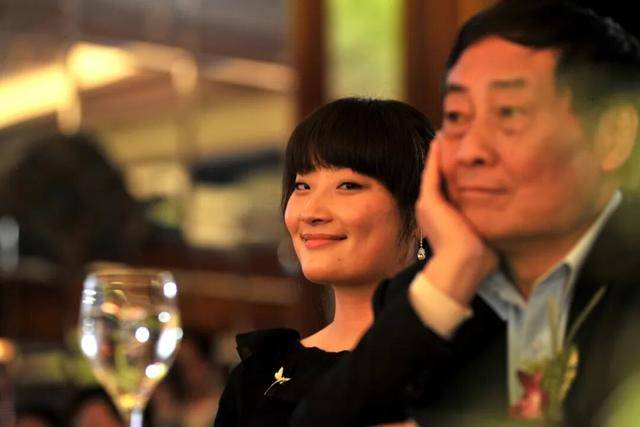 接班后<strong></p>
<p>整治工作自查报告</strong>，宗馥莉做错了什么？