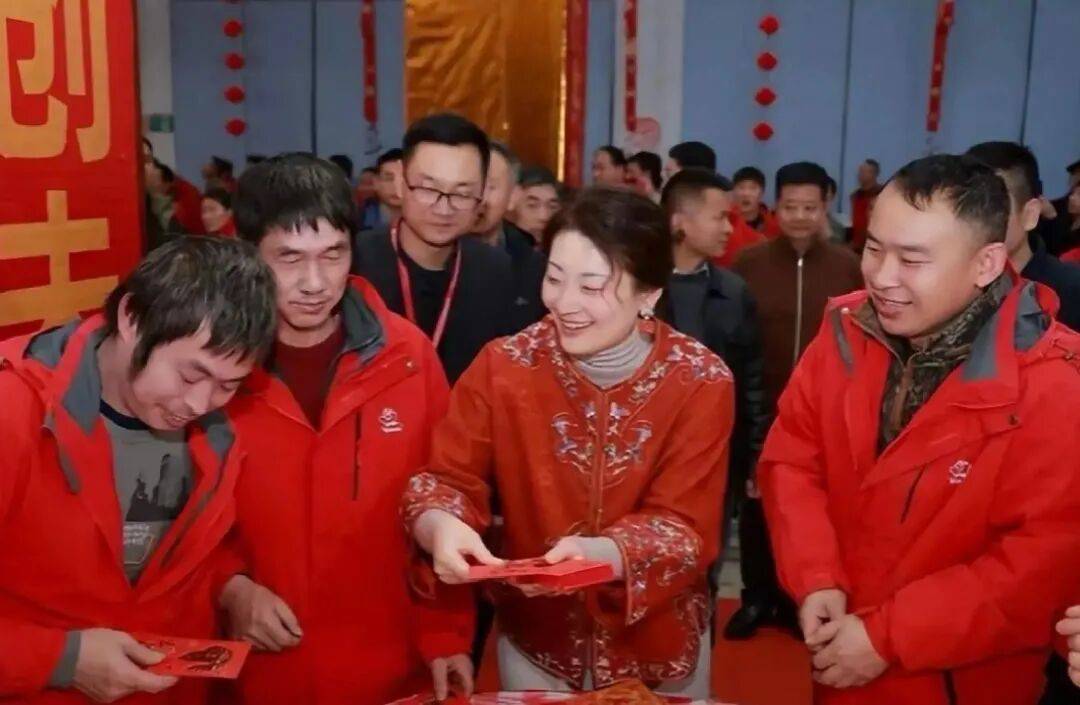 娃哈哈“内战”打到了最残酷的时候<strong></p>
<p>虚拟币黄白线代表什么</strong>，宗馥莉这次腹背受敌