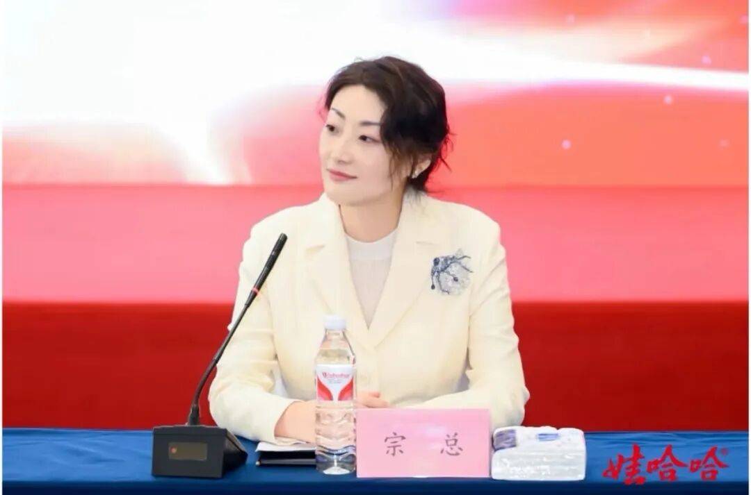 娃哈哈“内战”打到了最残酷的时候<strong></p>
<p>虚拟币黄白线代表什么</strong>，宗馥莉这次腹背受敌