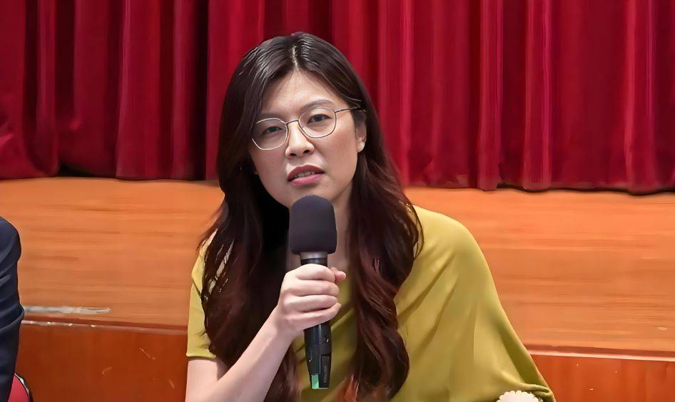 郑丽文当选国民党主席<strong></p>
<p>国家虚拟人民币</strong>，台湾可能迎来统一