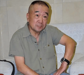 考古｜曝78岁李保田近况！找人维修窗户喝10元桶装水<strong></p>
<p>国家虚拟人民币</strong>，生活超朴素！