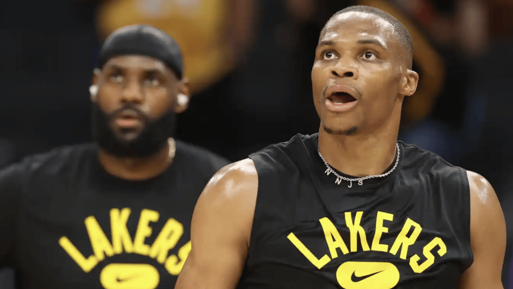NBA新赛季还没开始<strong></p>
<p>币安怎么样虚拟币充话费</strong>，威少和詹姆斯的恩怨就又多了一段猛料