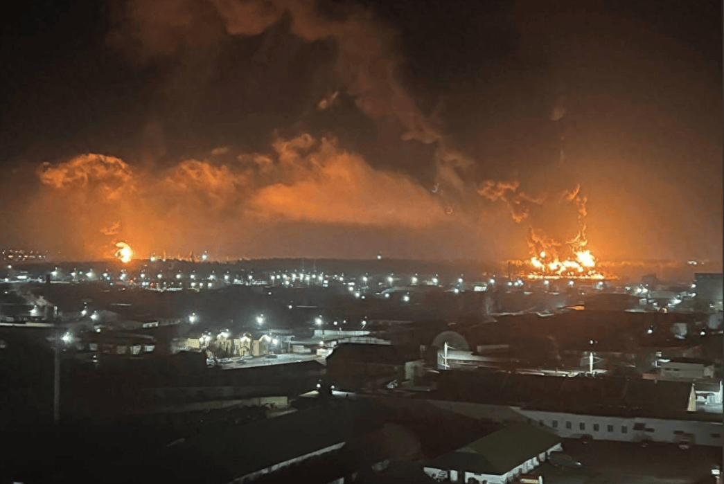 美国不给战斧拉倒<strong></p>
<p>虚拟币的经营模式</strong>，乌克兰搬出先进导弹，陆海空联合轰炸俄罗斯