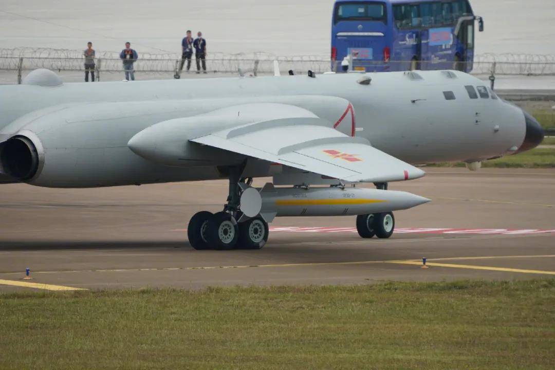 军迷热议<strong></p>
<p>虚拟币的经营模式</strong>！《舰载武器》曝光四发轰-6改进方案：航程14000公里？