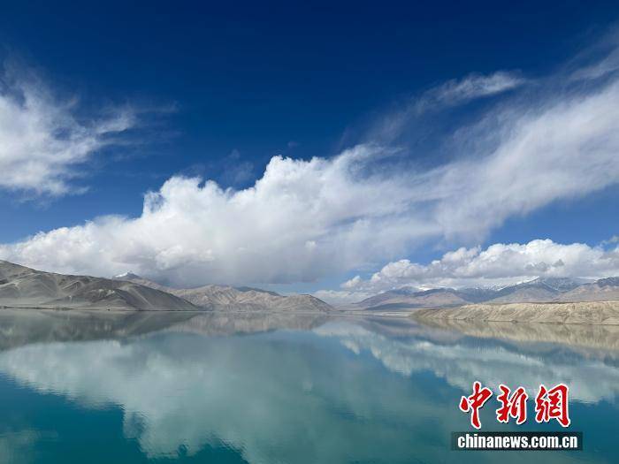 台湾IP涌入《没出息》评论区:<strong></p>
<p>招聘虚拟币运营</strong>我在台湾我要回家