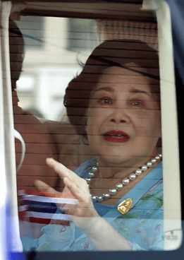 泰国王太后诗丽吉去世<strong></p>
<p>雷达币四虚拟货币</strong>,留下19顶奢华王冠和她的传奇一生