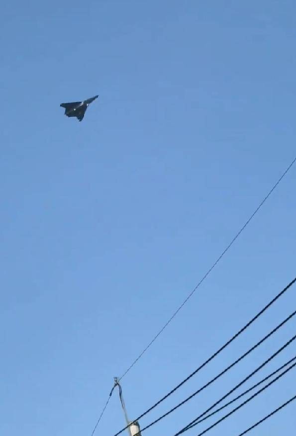 无空速管<strong></p>
<p>甘肃虚拟币挖矿</strong>，疑似第二架歼-50：美国精神胜利法，新六代机东亚决战