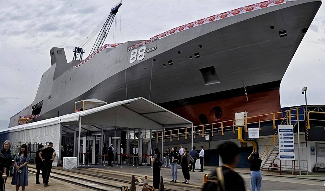 人口不足600万的小国<strong></p>
<p>甘肃虚拟币挖矿</strong>,建造8000吨级大型战舰,新加坡“胜利号”多用途战斗舰亮相