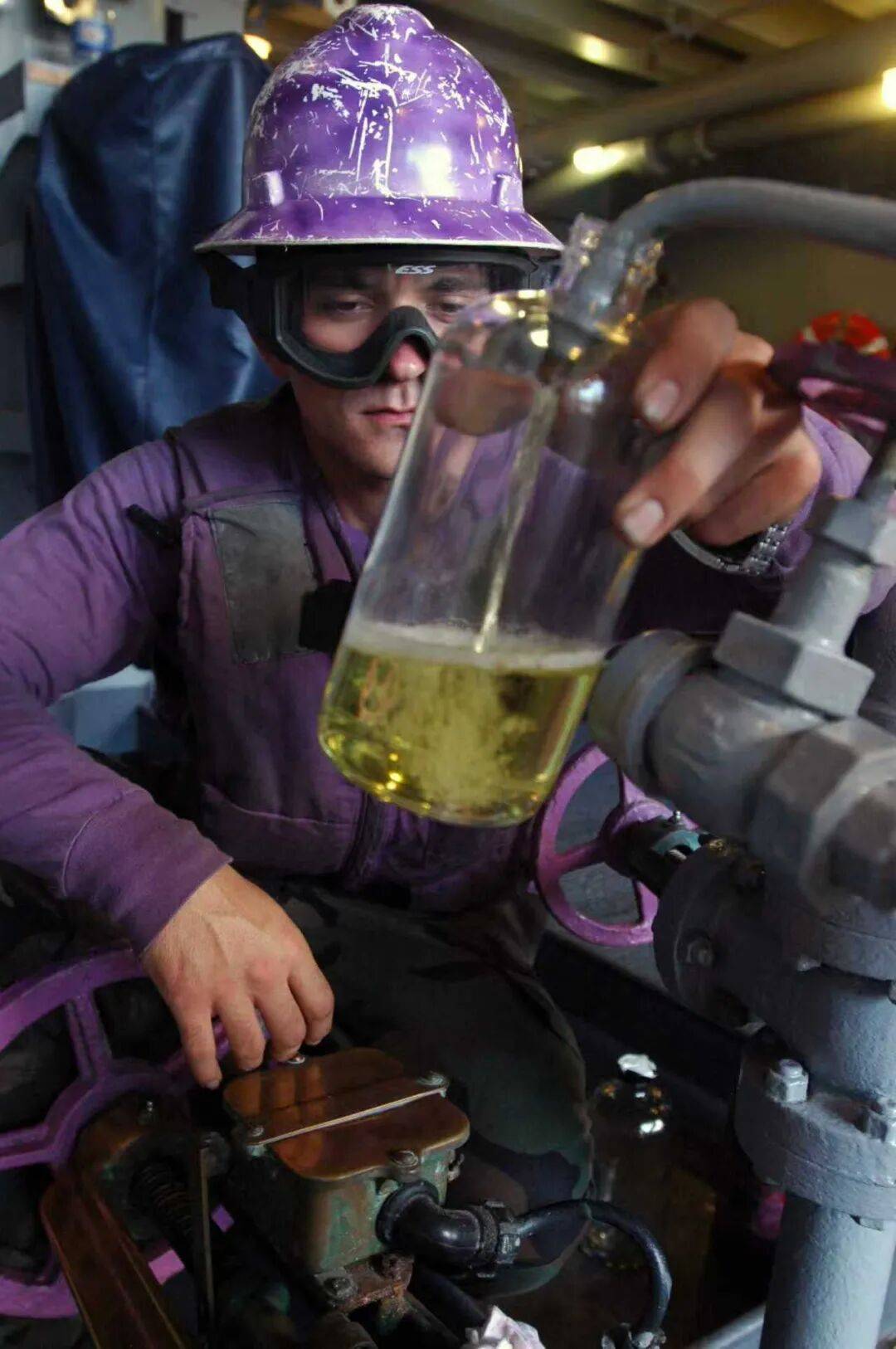 美海军在南海连摔两架飞机<strong></p>
<p>虚拟币</strong>，因电磁攻击？中国军号发文